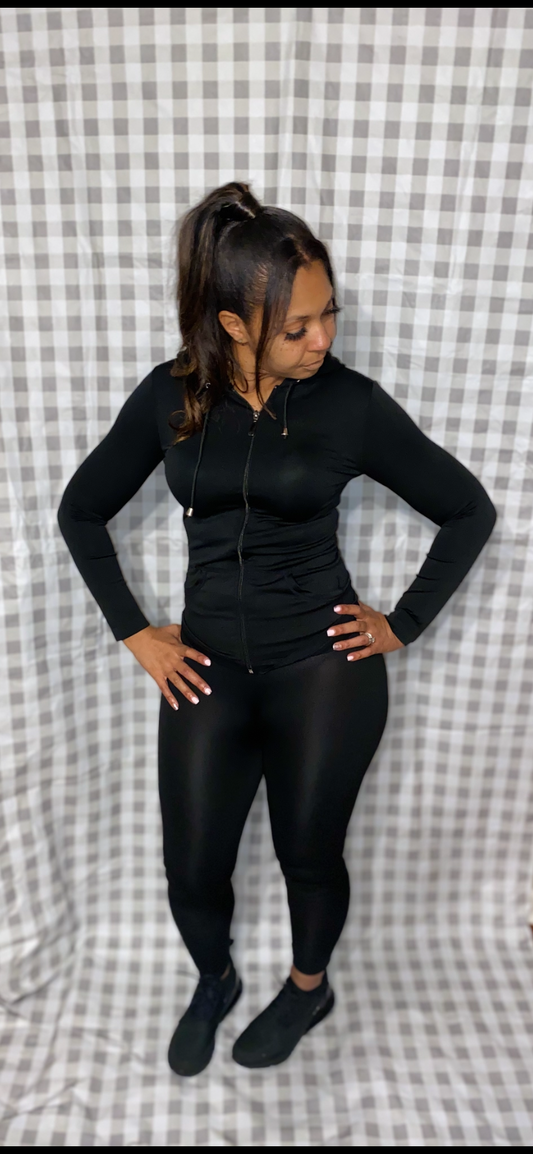 Never too simple - black